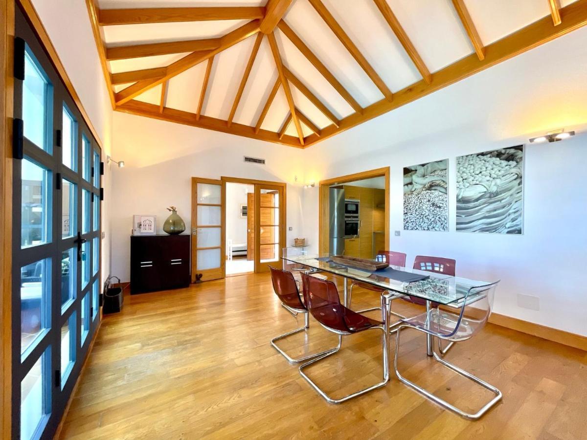 A With Private Pool, Beachfront, Ac, Wifi, Bbq In Playa Blanca * Playa Blanca (Lanzarote)