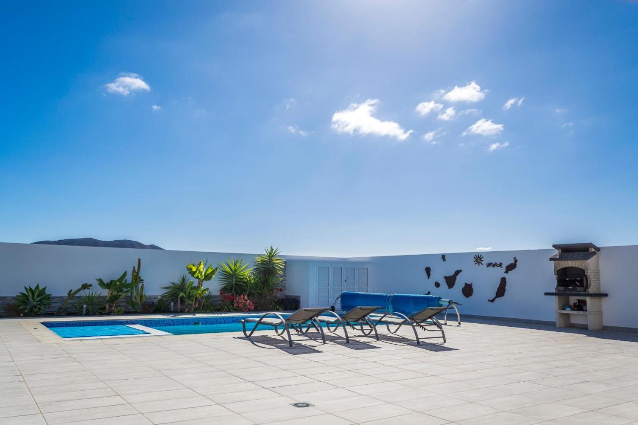 Carol Villa Playa Blanca (Lanzarote)