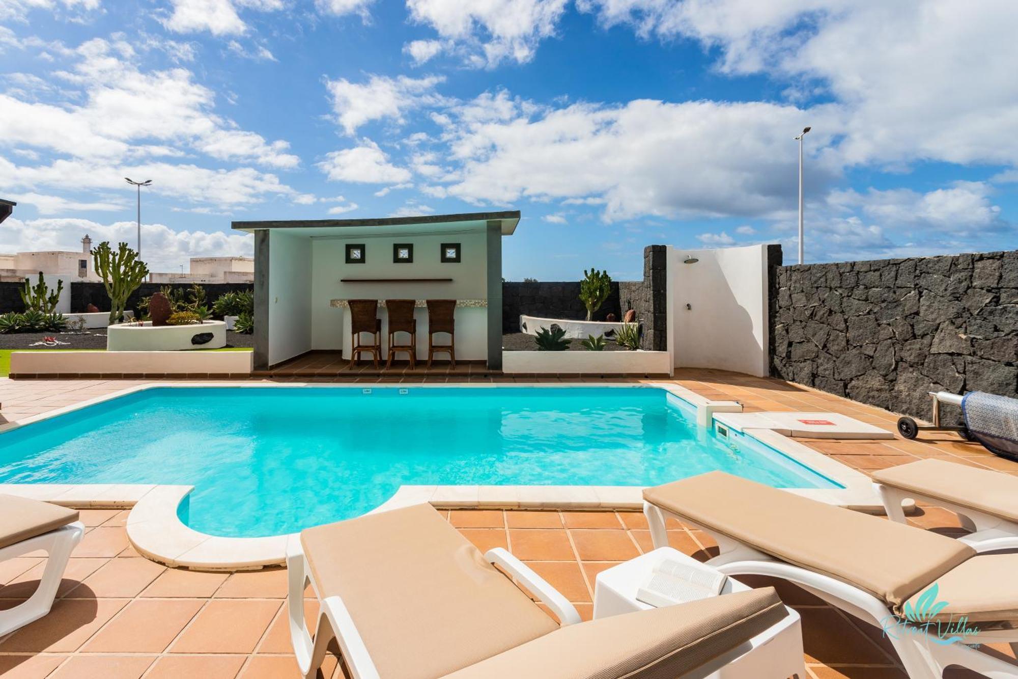 Sara Villa Playa Blanca (Lanzarote)
