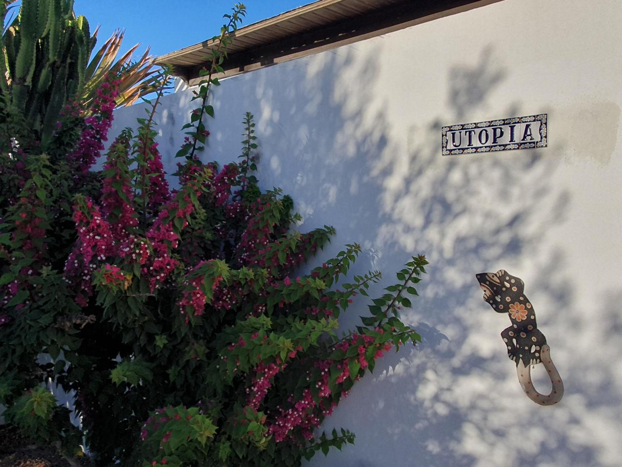 Utopia, 4 Bedroom For Families With Heated Pool Close To Old Town Villa Playa Blanca (Lanzarote)