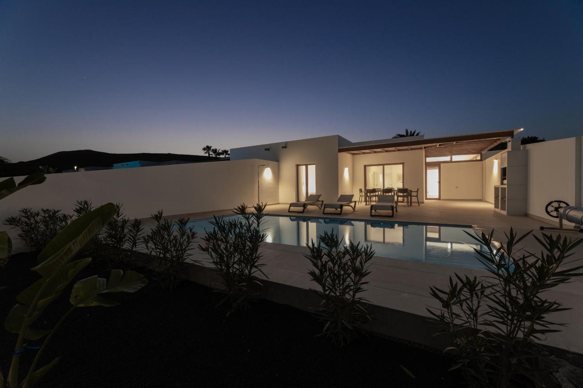 Villa Aloe - Vipvipvillas *
