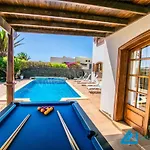 Villa Valentina - Lh156 By Villas Now Ltd