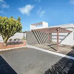 Villa Alegranza