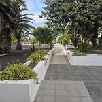 Luxury Apartment Suite, Los Charcos 111