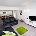 Club Valena 3, Modern Apartment, Wifi, Close To Amenities, Beach At Matagorda