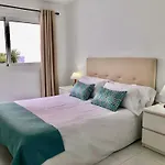 Los Arcos Apartment. Sea View