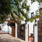 Belvilla By Oyo Villa Aloe