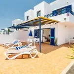 Villa Amazonas Playa Blanca