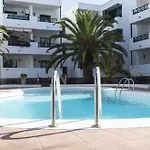 Holyhome Apartment 208