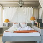 Ocean View Penthouse - Central Location - 100M To The Beach