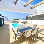 Luxury Villa Olivia 3 Beds - 3 Baths