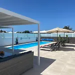 Villa Ashdene - Luxury Modern Villa With Large Heated Pool Wifi Uk Tv Bar & Bbq