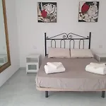 Fun Family Villa-Crazy Golf Course-Heated Pool-Cocktail Bar-Jacuzzi-Games Room-Wifi &Uk Tv