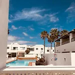 Romantic Casa Del Mar