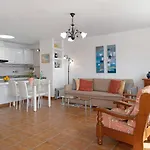 Puerto Chico 8