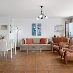 Puerto Chico 8