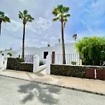 Casahost Townhouse Lise
