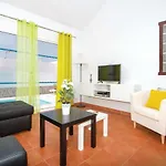 Nice villa in Puerto del Carmen w-