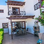 Villa Vistamar - LH165 By Villas Now Ltd