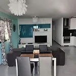 Precioso Apartamento Con Piscina Comunitaria