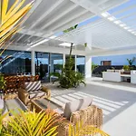 Golf Palms
