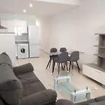 Nice Apartment With Ocean View In Centrum