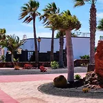 Suite Vacacional Shangrila Estudio En Complejo Con Piscina