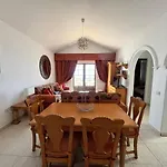La Cumbre 7A - 2 Bed/2 Bath - 1st Floor - UK TV - Wi-Fi
