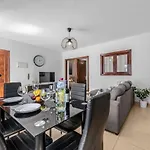 Home2Book Charming Apartment Tinajo, Wifi