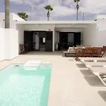 Casa Lily