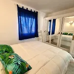 Sands Beach - Hoy Hotels