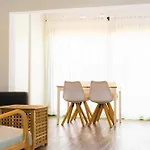 Beautiful One Bedroom Ground Floor Apartment - Veraluna