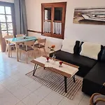 Appartement In Playa Honda Mit Sonniger Terrasse Und Meerblick