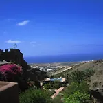 Castillo Lanzarote Villa Sophie - Luxury Villa -Sleep In A Volcanic Cave With Heated Pool
