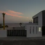 Villa Infinity