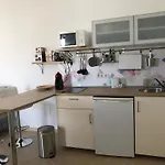 Las Buganvillas 77