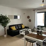 Increible Apartamento En Pleno Centro De Arrecife Con Parking Privado