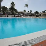 Bungalow Goa Pool View, Playa Roca Residence Sea Front Access - Free Ac - Wifi