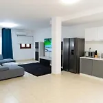 Casa Pari
