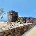 Trinity House En Playa Bastian