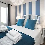 Flower Beach Suite 23