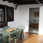 Apartment In Puerto Del Carmen - 103287 By Mo Rentals