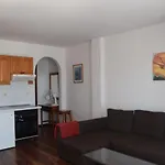 Apartamento Reni