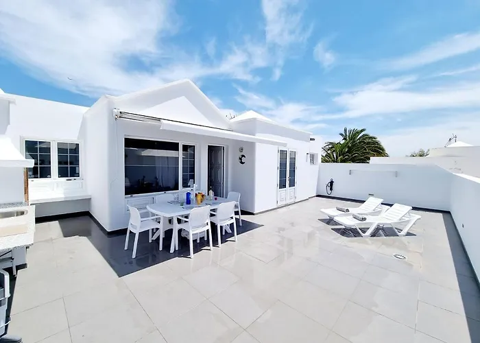 Luxury Coral Beach First Line Of The Sea