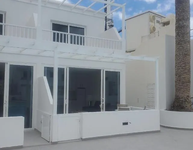 Atlantic View 2B 2 Bedroom Ground Floor, Complex Featured On A Place In The Sun