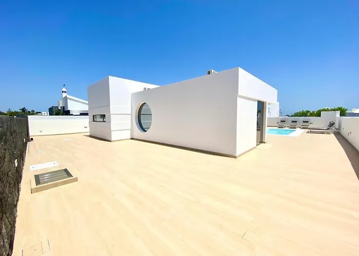 Luxury Villa Olivia 3 Beds - 3 Baths