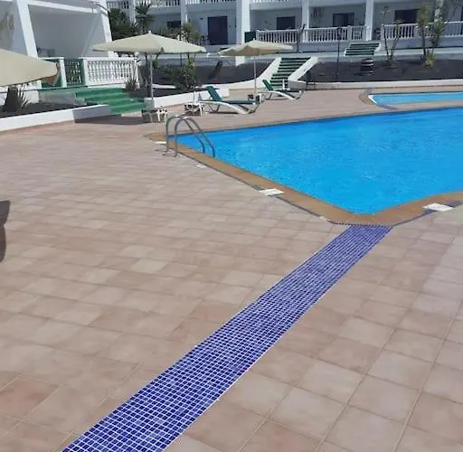 Precioso Apartamento Con Piscina Comunitaria