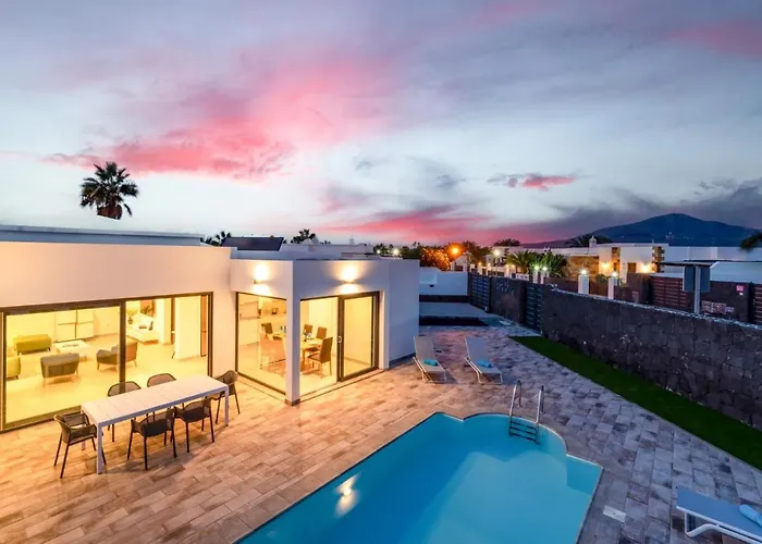 Villa La Nueva By Villa Plus