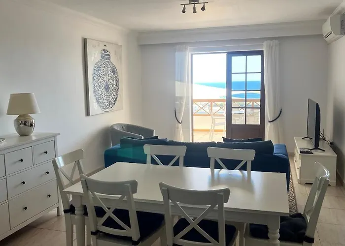 La Cumbre 4A - Sea Views -2 Bed - 2 Bath - Mezzanine Floor - Aircon - Uk Tv