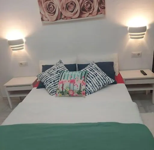 Central Apartment In Arrecife - 1 Or 2 Bedrooms